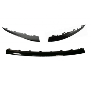 Moldura de Parachoques Delantero Negra OEM 2058858902 2058859002 2058859102 para <span class=keywords><strong>Mercedes</strong></span> Benz W205 <span class=keywords><strong>C300</strong></span> <span class=keywords><strong>2019</strong></span> - Product Image 1