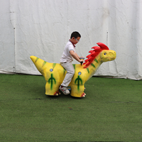 Trottinette télécommandée dinosaure animatronique pour enfants, modèle de dinosaure marchant et interactif