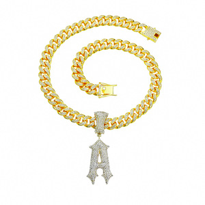 Nouveau Collier Pendentif Lettre Unique Artistique au Design Simple et Tendance 2026, Style Hip-Hop, en Alliage pour Hommes, Vente en Gros de Bijoux - Product Image 6