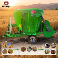 Landwirtschaftlicher TMR-Futtermischwagen Traktor-gezogene Total Mixed Ration Vorbereitungsmaschine mit Lader und Förderband