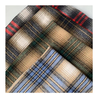 Tissu en flanelle tissé en coton polyester CVC teint en fil, épais et lourd, 250-280 GSM, pour vestes de garçons, uni, à carreaux, brossé, doux