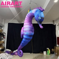 Parfait pour les fêtes sur le thème de la mer, ballon gonflable en forme de hippocampe lumineux à LED, hippocampe galactique gonflable violet
