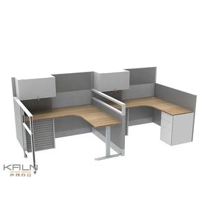 เฟอร์นิเจอร์สำนักงานไม้สีเขียวทันสมัย ทนทาน ปรับแต่งได้ โต๊ะคอมพิวเตอร์เหล็กพร้อมฉาก<span class=keywords><strong>กั้น</strong></span>ปรับระดับได้สำหรับใช้ในโรงเรียน - Product Image 2