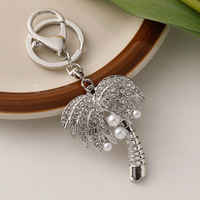 Llavero Creativo de Diamantes con Diseño de Palmera Tropical, Colgante de Moda con Perlas para Bolso, Llavero Metálico para Coche, Regalo de Recuerdo