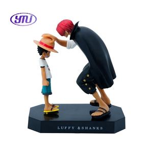 Figurine en PVC de <span class=keywords><strong>Shanks</strong></span>, le roi pirate, avec <span class=keywords><strong>chapeau</strong></span> de paille, cheveux rouges, version scène, ornement à thème cinéma et télévision, avec tête qui se batte - Product Image 2