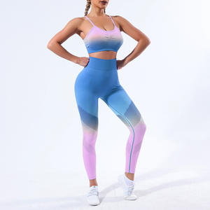 Ensemble de vêtements de yoga pour femmes, pantalon de yoga tie-dye à effet scrunch pour un fessier rebondi, ensemble de sport tie-dye - Product Image 3