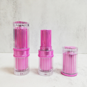 Envase de Lápiz Labial Personalizado con Franjas Verticales, Tubo de Lápiz Labial Vacío, Envase Cosmético de Plástico Transparente con Degradado Metalizado para Bálsamo Labial - Product Image 3