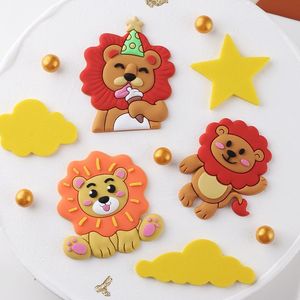 Cute Cartoon Lion Cake Decoration Ornament Plastic Reusable Birthday Party Table Plug-in Round Die Cutting - Product Image 3