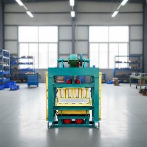 Macchina Manuale per Blocchi di Cemento con Vibratore Integrato per la Produzione di Blocchi per Pavimentazione ad Alta Densità QTJ4-40 - Product Image 1
