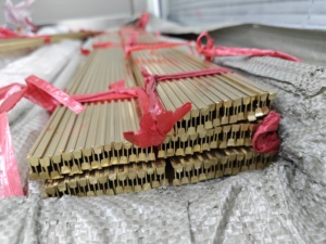 Vàng chống va chạm Brass Flat Bar giá rẻ giá sàn trang trí nội thất sang trọng - Product Image 6