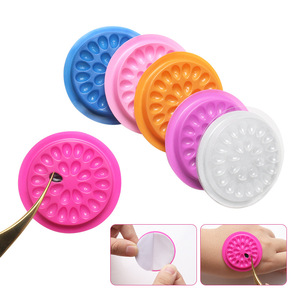 Vente en gros <span class=keywords><strong>de</strong></span> colle à <span class=keywords><strong>cils</strong></span> jetable pour greffe, plateau en PVC, joint, bande <span class=keywords><strong>de</strong></span> couleur, base <span class=keywords><strong>de</strong></span> colle, anneau <span class=keywords><strong>de</strong></span> colle, disque <span class=keywords><strong>de</strong></span> base, aide pour faux <span class=keywords><strong>cils</strong></span> - Product Image 3
