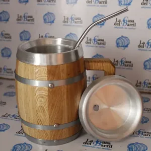 Taza Ecológica de Barril de Roble y Aluminio The Barrel House de 500 ml con Tapa y Pajita para Cerveza y Bebidas - Product Image 2