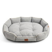 Lit pour chien et chat à capuche, très populaire, pour chaton, petit animal domestique, lit d'intérieur chaud et douillet en peluche pour animaux de compagnie