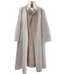 Nuovo Cappotto Lungo in <span class=keywords><strong>Pelliccia</strong></span> Sintetica di Volpe <span class=keywords><strong>Beige</strong></span> con Fiori 2026 da Donna, Spesso e Caldo, Stile Lusso, con Risvolto, per l'Inverno - Product Image 3
