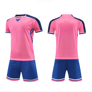 透气速干定制夏季短袖足球球衣，适合青少年和成人的团队训练 - Product Image 5