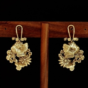Pendientes de Flores de Circonio a Todo Color Estilo Vintage de Qingdao, con una Abundancia de Flores, Retro y Únicos para Mujer - Product Image 3