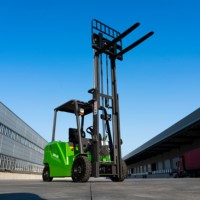 Chariot élévateur électrique vert 2T à mât bi-étagé avec protection ROPS pour entrepôt et logistique portuaire