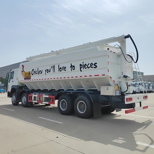 Camión de Alimentación a Granel HOWO 8*4, Camión de Transporte de Alimentos para Granjas Avícolas de 40 CBM en Venta - Product Image 3