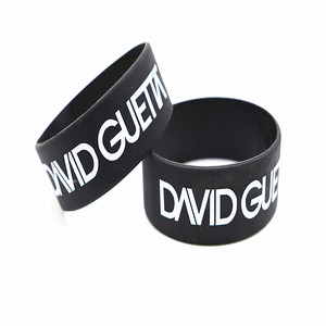 Bracelets en silicone de 1 pouce en gros, gravés <span class=keywords><strong>David</strong></span> <span class=keywords><strong>Guetta</strong></span> 'I AM FAMOUS', bracelets promotionnels en relief, couleur unie - Product Image 5