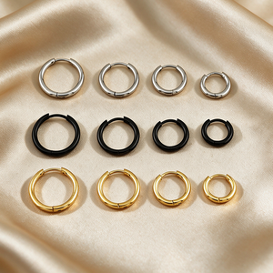 <span class=keywords><strong>Orecchini</strong></span> a Cerchio Piccoli in Acciaio Inossidabile Placcato Oro 18K Senza Zirconia, Gioielli <span class=keywords><strong>per</strong></span> Orecchie, Cartilagine, Helix, <span class=keywords><strong>Trago</strong></span> - Vendita Calda e di Tendenza - Product Image 2
