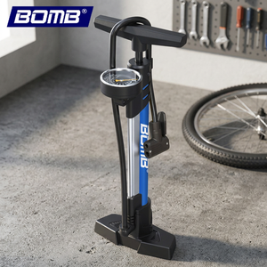 Pompe à vélo haute pression BOMB Steel pour pneus de route et VTT avec manomètre - Accessoires de vélo légers et durables - Product Image 2