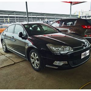Exportador profesional de alta calidad, coche de segunda mano Dongfeng, coches usados y baratos al comercio de China en Dubái - Product Image 3