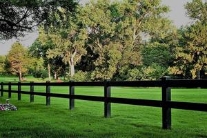 Al Aire Libre Horse Arena Valla de salto Paneles de vinilo de PVC negro con 2 3 4 Postes de rieles Pared de salto de doma de 6 pies - Product Image 4