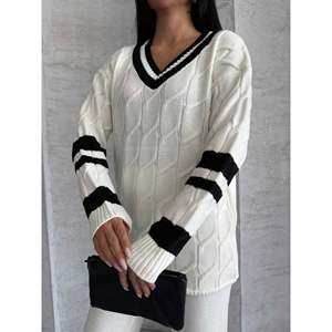 Ensemble en tricot tressé orné 1564 - Blanc - Product Image 3