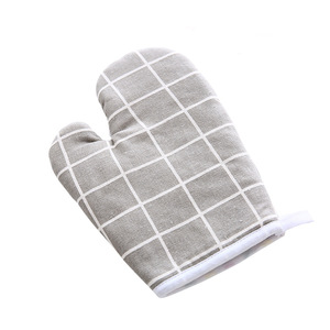 Baking tools, high temperature resistant and heat-proof <b>gloves</b>, thickened heat-insulating <b>gloves</b> for kitchen <b>ovens</b> and - Product Image 4