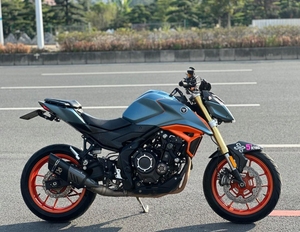 Motocicleta de Calle VOGE 525R de 494cc, Bicilíndrica en Paralelo, Refrigerada por Agua, de Gasolina, Alto Torque, para Conductores Adultos Intermedios - Product Image 4
