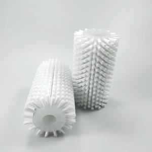 Brosse à rouleaux en nylon industrielle pour le nettoyage des surfaces, le polissage, l'élimination de la poussière et les applications de finition dans les industries manufacturières - Product Image 1