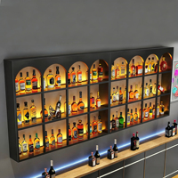 Étagère à vin moderne en grille arquée avec éclairage LED, étagère murale pour spiritueux, rangement à vin en métal haut de gamme pour bar commercial