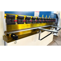Presse plieuse CNC 40T1600 CE TP-10S pour l'acier inoxydable, machine de pliage de métaux