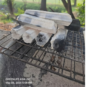 Charbon de bois de briquette carré/hexagone-100% de bois dur naturel à combustion longue - Product Image 1