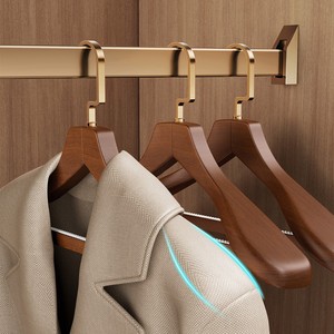 Cintre en bois massif à épaules larges pour vêtements volumineux, cintre antidérapant pour fourrures <span class=keywords><strong>et</strong></span> costumes, cintre élargi, grand cintre - Product Image 1