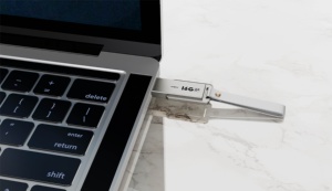 MOXOM यूएसबी 2.0 धातु यू-डिस्क फ्लैश ड्राइव मेमोरी पेन ड्राइव Memoria संगीत यू डिस्क स्टिक पेन ड्राइव डिस्क - Product Image 3