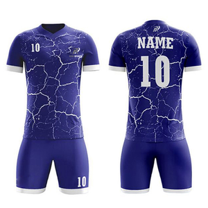 Ensemble d'uniformes de football respirants pour adultes, design et logo personnalisés, service OEM, uniformes de football de haute qualité à prix abordable - Product Image 1