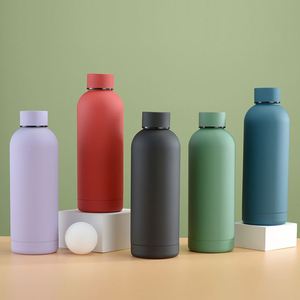 Nueva llegada de botellas de agua aisladas al vacío de acero inoxidable para deportes y actividades al aire libre - Product Image 3