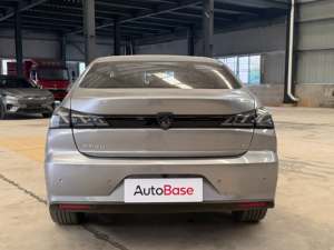 <span class=keywords><strong>Peugeot</strong></span> 508L Usata Modello <span class=keywords><strong>2023</strong></span> 400THP 4 Porte 5 Posti Veicolo a Benzina di Medie Dimensioni con Tetto Panoramico - Product Image 4