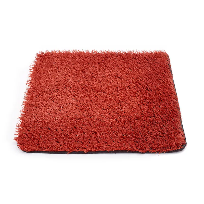 Karpet rumput buatan PE kepadatan tinggi merah gulungan rumput taman buatan