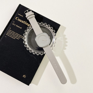 Reloj sencillo de disco blanco para mujer, relojes literarios versátiles a la moda, novedad de 2022 - Product Image 3