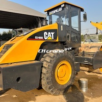Compacteur vibratoire routier Caterpillar CS-683E de 20 tonnes d'occasion certifié EPA avec pompe principale homologuée CE