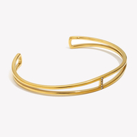 Dreamidea Vente en gros Bracelet minimaliste en zircon plaqué or 18 carats en acier inoxydable creux de style européen et américain