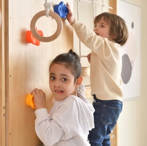 Tobogán de madera Muro de escalada en roca-para dormitorio y uso escolar Gimnasio sueco 5 en 1 para niños con <span class=keywords><strong>escalera</strong></span> de cuerda oscilante para interiores - Product Image 3