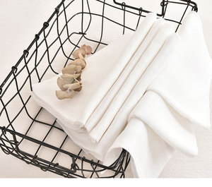 70x70 cm lớn tái sử dụng 100% cotton muslin vuông yếm trắng và mặt vải bé quần áo tã - Product Image 2