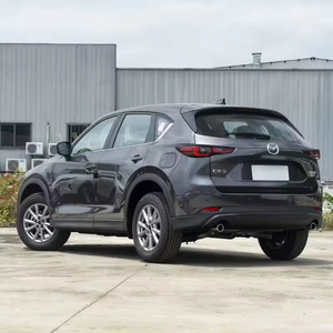 <span class=keywords><strong>Mazda</strong></span> CX-5 <span class=keywords><strong>2</strong></span>.5 S Premium AWD SUV 2024 Usado, Caja de Cambios Automática, Asientos de Cuero, Cámara Trasera, Control de Crucero Adaptativo, Neumáticos R17, Volante a la Izquierda - Product Image 5