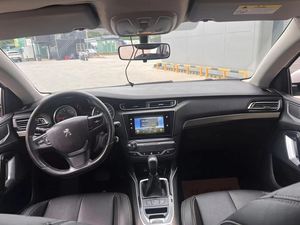 <span class=keywords><strong>Peugeot</strong></span> <span class=keywords><strong>408</strong></span> 1.6T Automático 2016 - Product Image 3
