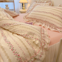 Ensembles de literie imprimés à petits motifs floraux Super Soft Lace Edge 4 pièces Ensembles de housse de couette en tissu microfibre lavé King Size