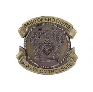 Épinglette en métal personnalisée à prix d'usine, souvenir 3D en alliage de zinc doré et argenté, épinglette pour chapeau, vêtements, badge commémoratif en émail métallique - Product Image 3