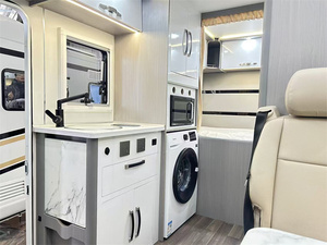 Kits de Conversión de Carrocería para Autocaravanas Diésel Nuevas, Personalizados de Fábrica en China, Cápsula para Camioneta Camper, Fibra de Vidrio, Transmisión Manual, en Venta - Product Image 3